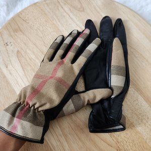 Burberry gloves